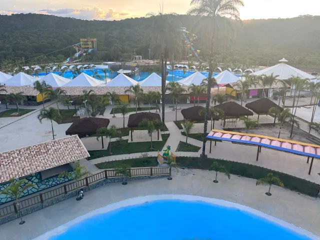 PARQUE AQUATICO AQUABEAT